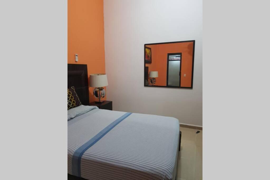 Depto. MAIA: A/C, agua caliente, WiFi, tv, cable. Apartment Palenque Exterior foto