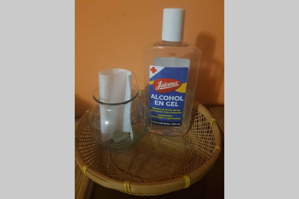 Depto. MAIA: A/C, agua caliente, WiFi, tv, cable. Apartment Palenque Exterior foto