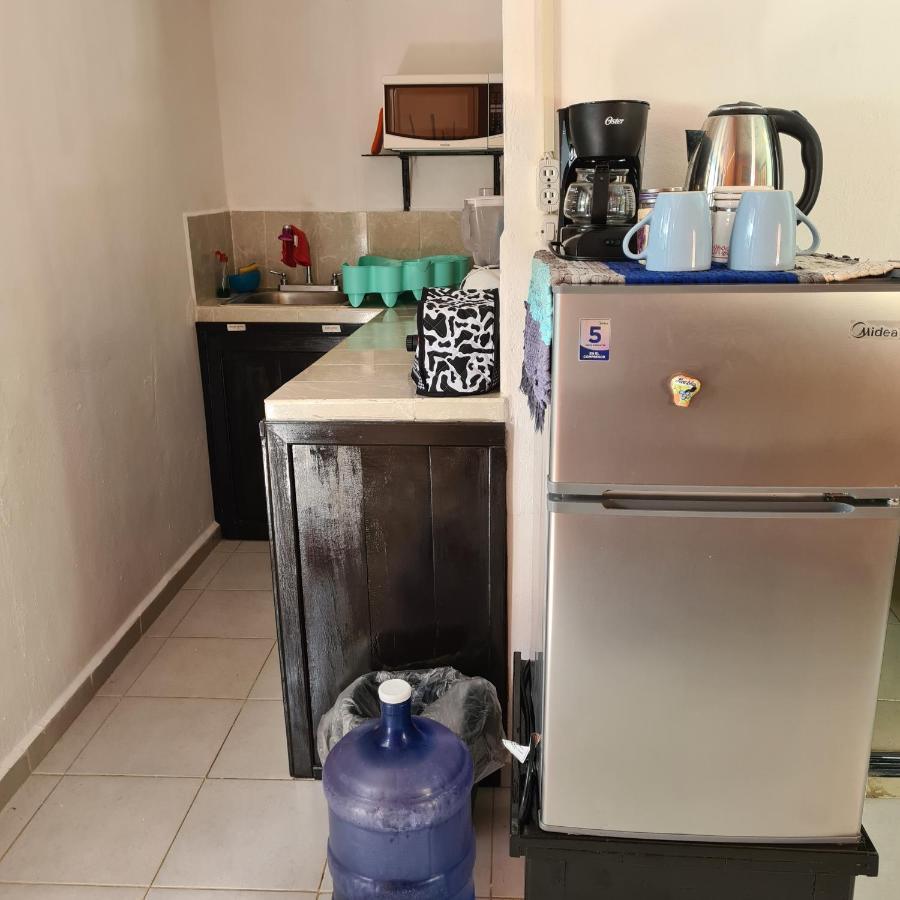 Depto. MAIA: A/C, agua caliente, WiFi, tv, cable. Apartment Palenque Exterior foto